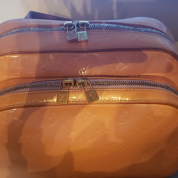 Louis Vuitton Backpack/Purse - Picture 3 of 8